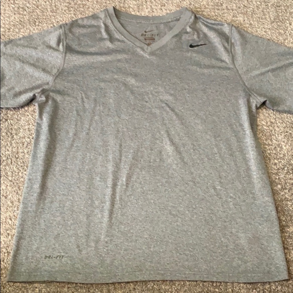 Nike dri-fit tee